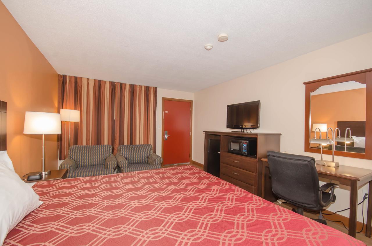 Econo Lodge Sharon Exterior photo