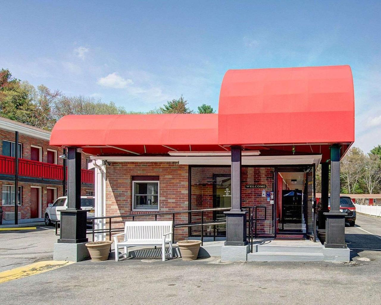 Econo Lodge Sharon Exterior photo